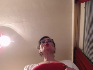 hotwife_1982  10-12-2021